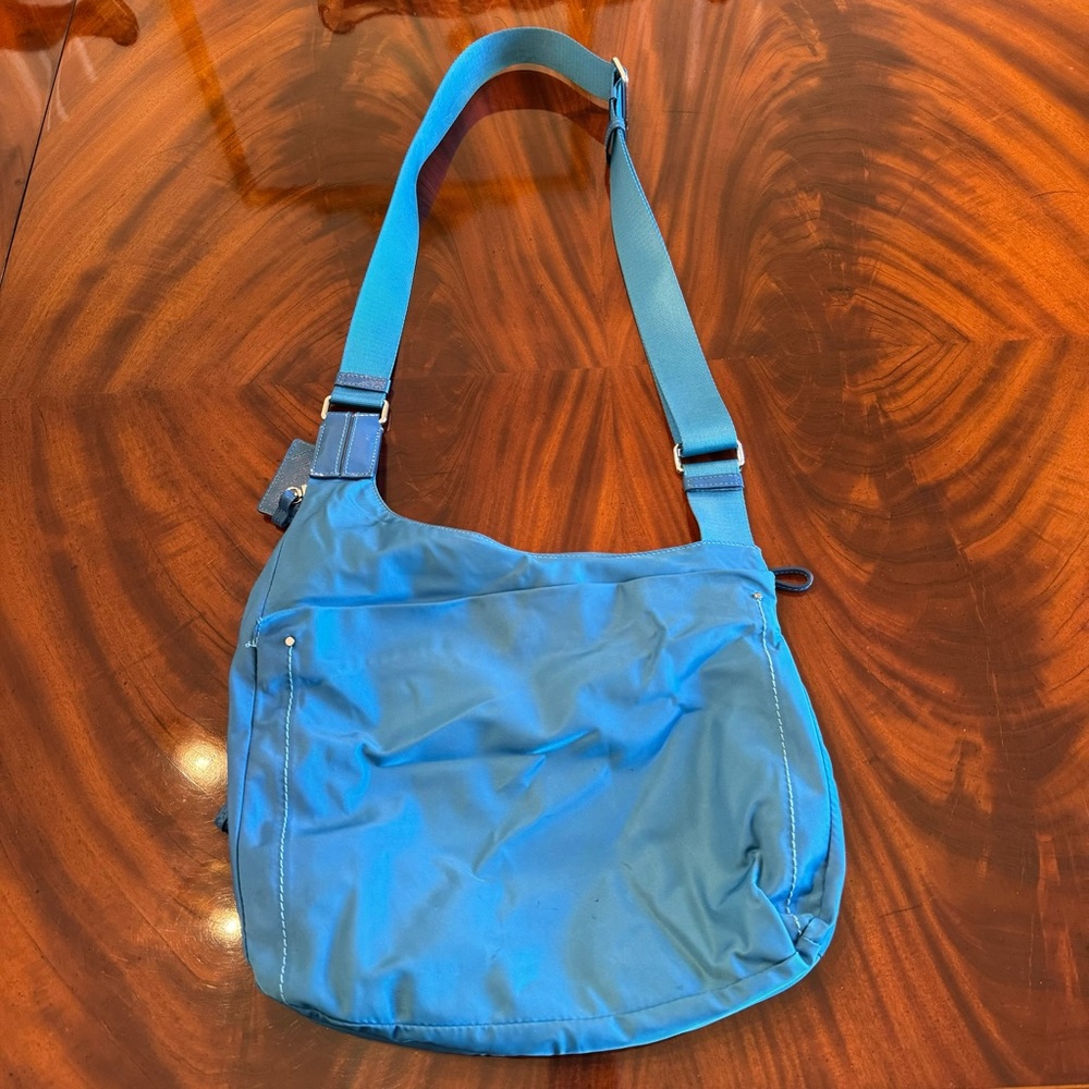 Tumi Voyageur Sumatra Crossbody Pool Gem